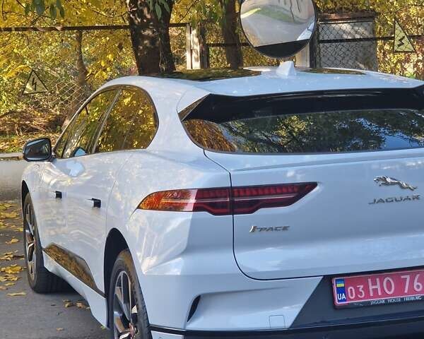 Білий Ягуар I-Pace, об'ємом двигуна 0 л та пробігом 41 тис. км за 27900 $, фото 7 на Automoto.ua