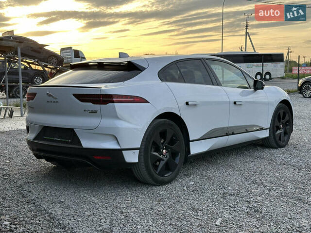 Белый Ягуар I-Pace, объемом двигателя 0 л и пробегом 99 тыс. км за 23999 $, фото 5 на Automoto.ua
