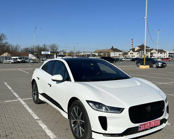Белый Ягуар I-Pace, объемом двигателя 0 л и пробегом 94 тыс. км за 24900 $, фото 1 на Automoto.ua