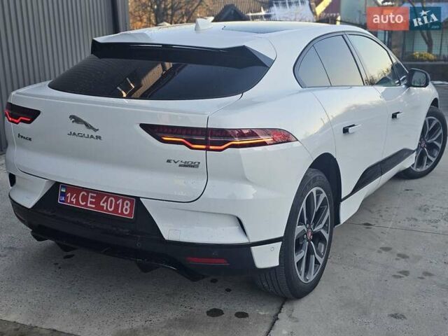 Белый Ягуар I-Pace, объемом двигателя 0 л и пробегом 101 тыс. км за 24700 $, фото 15 на Automoto.ua