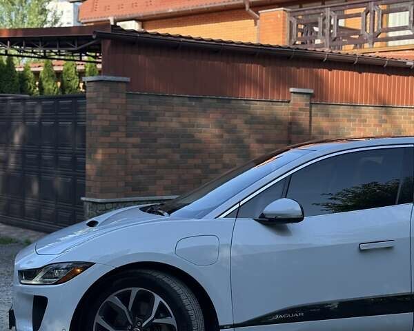 Білий Ягуар I-Pace, об'ємом двигуна 0 л та пробігом 63 тис. км за 25999 $, фото 22 на Automoto.ua
