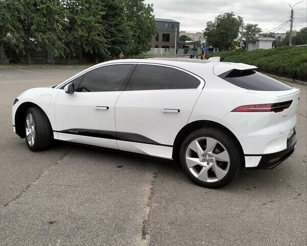 Белый Ягуар I-Pace, объемом двигателя 0 л и пробегом 129 тыс. км за 22800 $, фото 10 на Automoto.ua