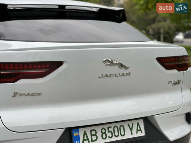 Білий Ягуар I-Pace, об'ємом двигуна 0 л та пробігом 64 тис. км за 24900 $, фото 32 на Automoto.ua