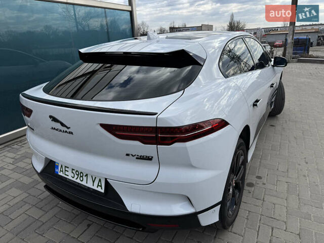 Білий Ягуар I-Pace, об'ємом двигуна 0 л та пробігом 99 тис. км за 26499 $, фото 11 на Automoto.ua