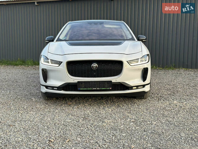 Белый Ягуар I-Pace, объемом двигателя 0 л и пробегом 99 тыс. км за 23999 $, фото 1 на Automoto.ua