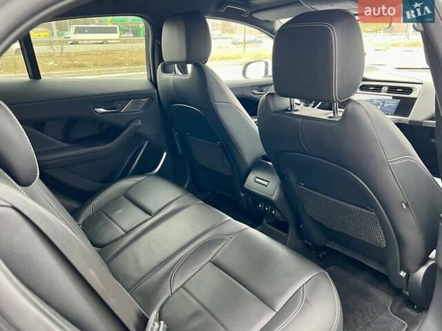 Белый Ягуар I-Pace, объемом двигателя 0 л и пробегом 105 тыс. км за 24999 $, фото 48 на Automoto.ua