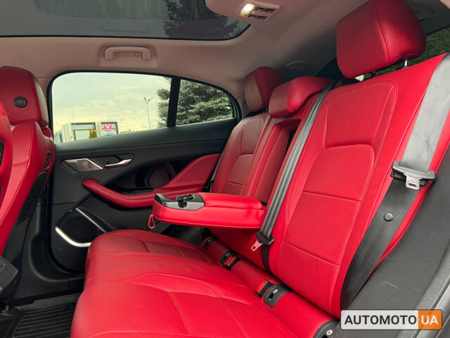 Белый Ягуар I-Pace, объемом двигателя 90 л и пробегом 68 тыс. км за 32999 $, фото 16 на Automoto.ua
