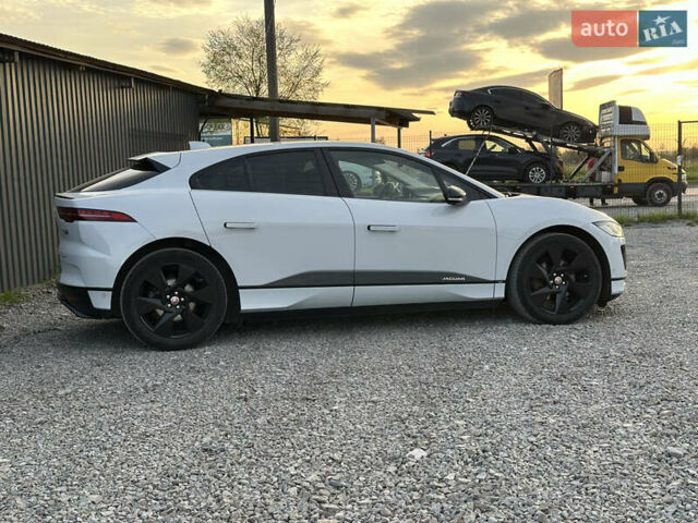 Белый Ягуар I-Pace, объемом двигателя 0 л и пробегом 99 тыс. км за 23999 $, фото 6 на Automoto.ua