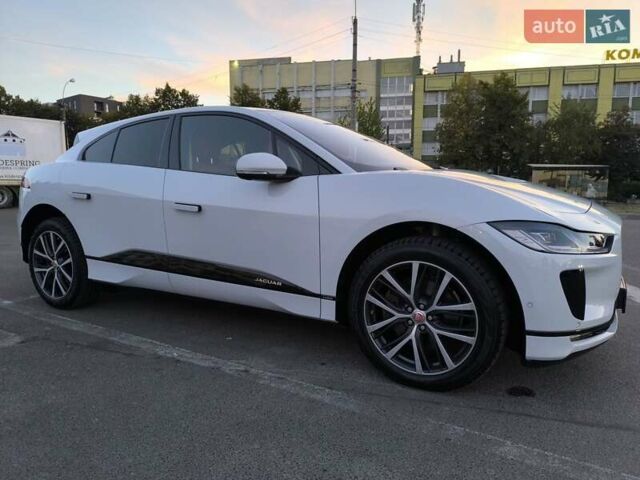Белый Ягуар I-Pace, объемом двигателя 0 л и пробегом 65 тыс. км за 31800 $, фото 1 на Automoto.ua
