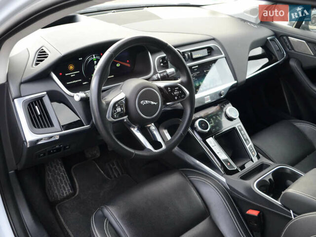 Белый Ягуар I-Pace, объемом двигателя 0 л и пробегом 99 тыс. км за 23999 $, фото 16 на Automoto.ua