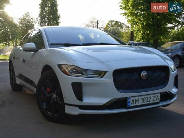 Белый Ягуар I-Pace, объемом двигателя 0 л и пробегом 61 тыс. км за 25000 $, фото 9 на Automoto.ua