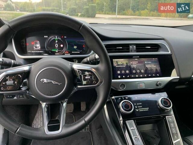 Белый Ягуар I-Pace, объемом двигателя 0 л и пробегом 23 тыс. км за 30800 $, фото 29 на Automoto.ua