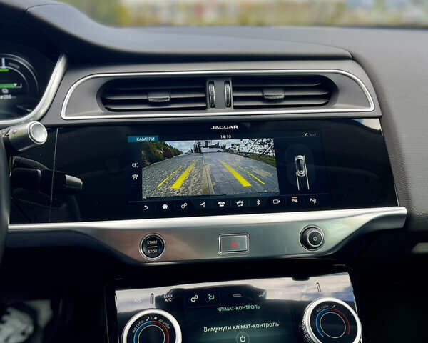Белый Ягуар I-Pace, объемом двигателя 0 л и пробегом 96 тыс. км за 24700 $, фото 17 на Automoto.ua