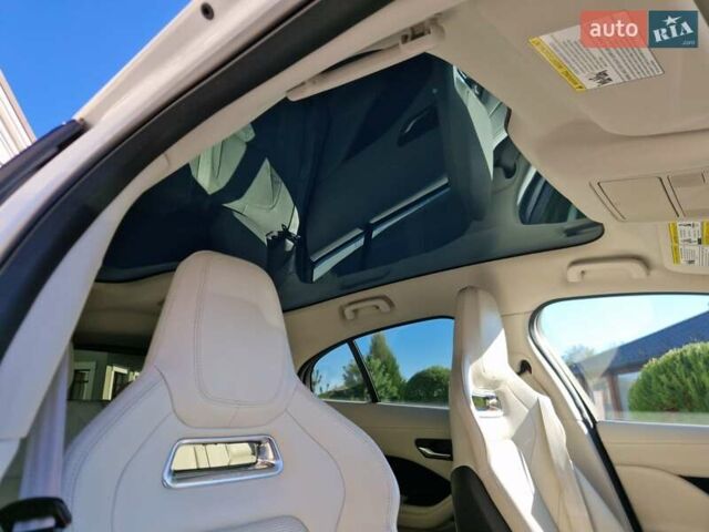 Білий Ягуар I-Pace, об'ємом двигуна 0 л та пробігом 50 тис. км за 48000 $, фото 48 на Automoto.ua