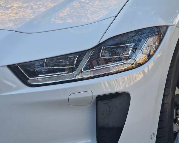 Білий Ягуар I-Pace, об'ємом двигуна 0 л та пробігом 41 тис. км за 27900 $, фото 19 на Automoto.ua