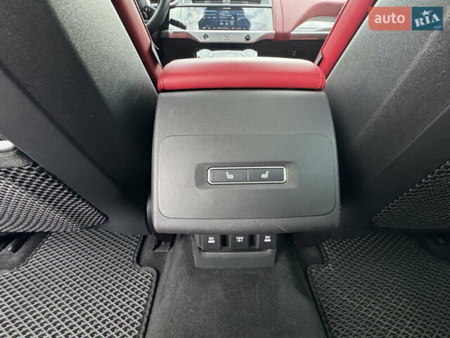 Білий Ягуар I-Pace, об'ємом двигуна 0 л та пробігом 99 тис. км за 26499 $, фото 20 на Automoto.ua