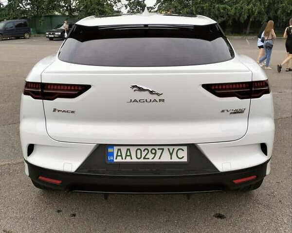 Белый Ягуар I-Pace, объемом двигателя 0 л и пробегом 129 тыс. км за 22800 $, фото 15 на Automoto.ua