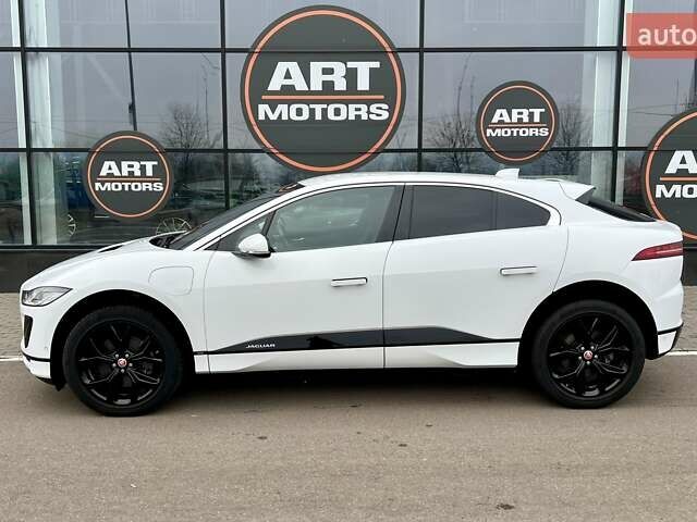 Белый Ягуар I-Pace, объемом двигателя 0 л и пробегом 105 тыс. км за 24999 $, фото 12 на Automoto.ua