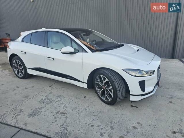 Белый Ягуар I-Pace, объемом двигателя 0 л и пробегом 101 тыс. км за 24700 $, фото 19 на Automoto.ua