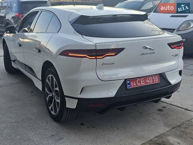 Белый Ягуар I-Pace, объемом двигателя 0 л и пробегом 101 тыс. км за 24700 $, фото 12 на Automoto.ua