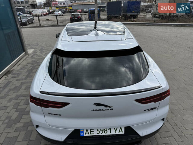 Білий Ягуар I-Pace, об'ємом двигуна 0 л та пробігом 99 тис. км за 26499 $, фото 13 на Automoto.ua