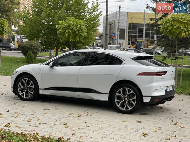 Білий Ягуар I-Pace, об'ємом двигуна 0 л та пробігом 64 тис. км за 24900 $, фото 8 на Automoto.ua
