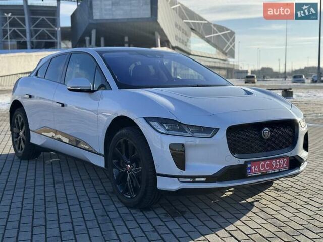 Белый Ягуар I-Pace, объемом двигателя 0 л и пробегом 81 тыс. км за 23500 $, фото 2 на Automoto.ua