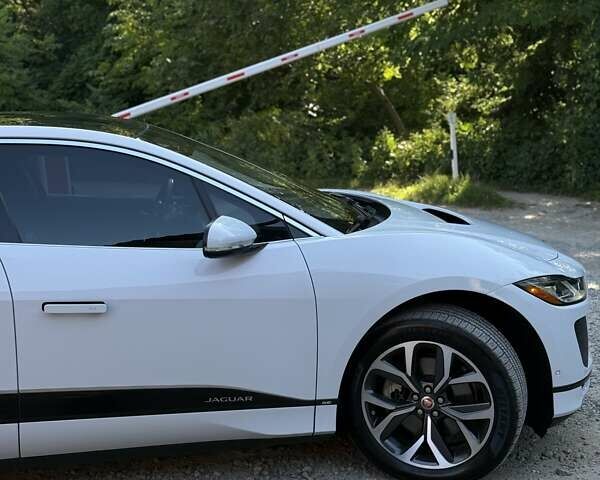 Білий Ягуар I-Pace, об'ємом двигуна 0 л та пробігом 63 тис. км за 25999 $, фото 19 на Automoto.ua
