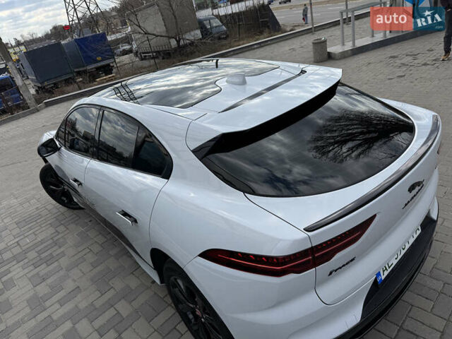 Белый Ягуар I-Pace, объемом двигателя 0 л и пробегом 99 тыс. км за 27999 $, фото 10 на Automoto.ua