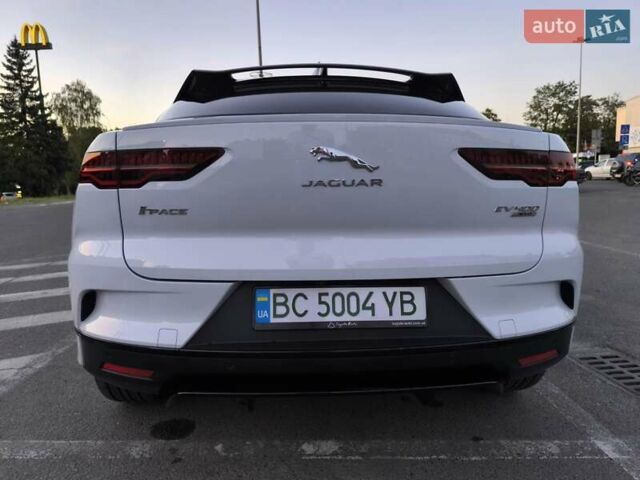 Белый Ягуар I-Pace, объемом двигателя 0 л и пробегом 65 тыс. км за 31800 $, фото 4 на Automoto.ua