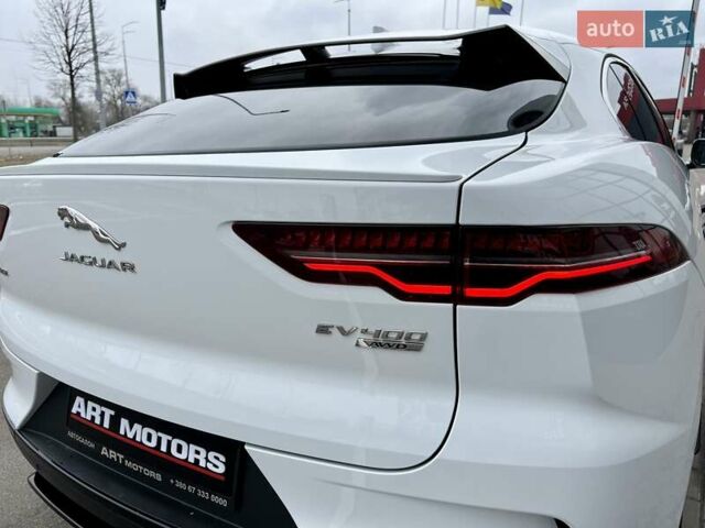 Белый Ягуар I-Pace, объемом двигателя 0 л и пробегом 105 тыс. км за 24999 $, фото 13 на Automoto.ua