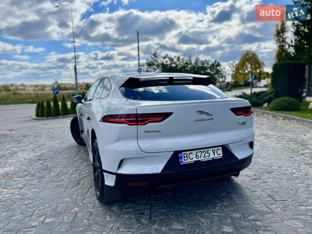 Белый Ягуар I-Pace, объемом двигателя 0 л и пробегом 96 тыс. км за 24700 $, фото 5 на Automoto.ua