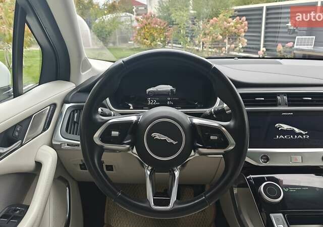 Белый Ягуар I-Pace, объемом двигателя 0 л и пробегом 58 тыс. км за 29700 $, фото 4 на Automoto.ua