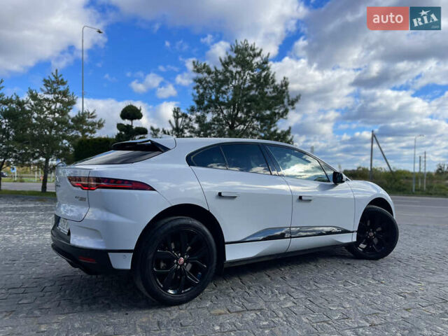 Белый Ягуар I-Pace, объемом двигателя 0 л и пробегом 96 тыс. км за 24700 $, фото 11 на Automoto.ua