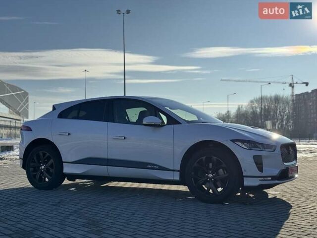 Белый Ягуар I-Pace, объемом двигателя 0 л и пробегом 81 тыс. км за 23500 $, фото 15 на Automoto.ua