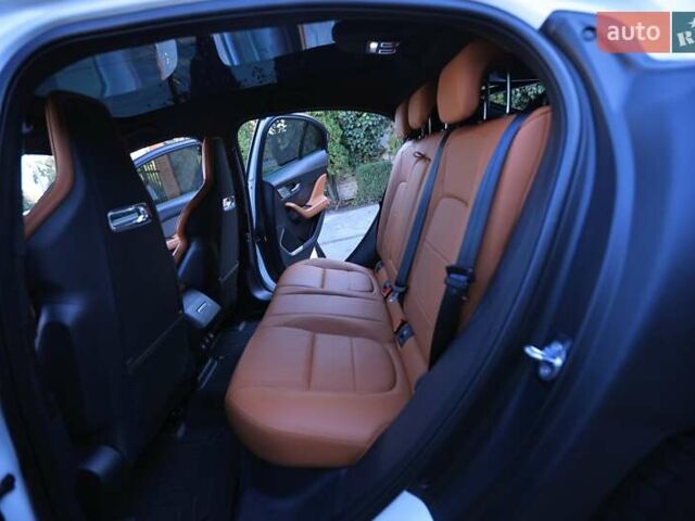 Белый Ягуар I-Pace, объемом двигателя 0 л и пробегом 36 тыс. км за 43000 $, фото 26 на Automoto.ua