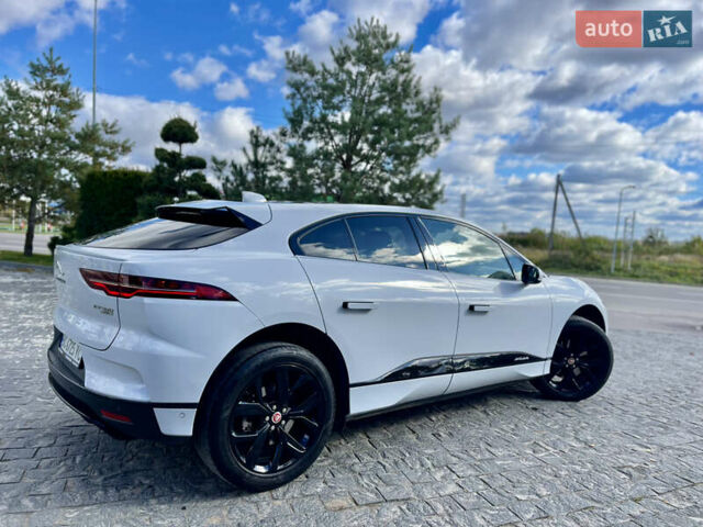 Белый Ягуар I-Pace, объемом двигателя 0 л и пробегом 96 тыс. км за 24700 $, фото 10 на Automoto.ua