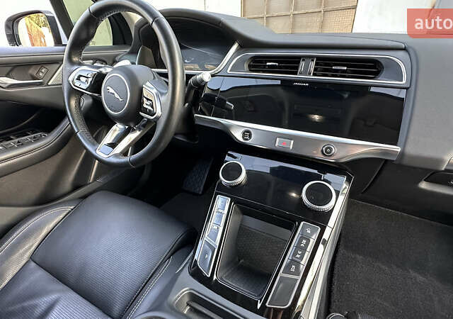 Белый Ягуар I-Pace, объемом двигателя 0 л и пробегом 84 тыс. км за 29000 $, фото 19 на Automoto.ua