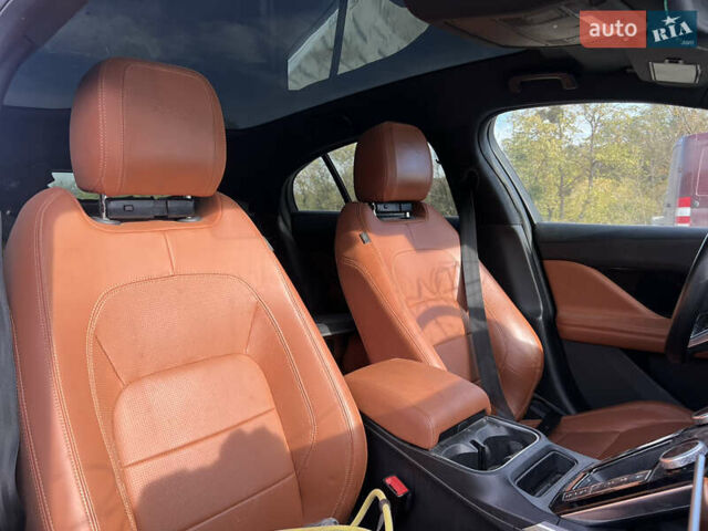 Белый Ягуар I-Pace, объемом двигателя 0 л и пробегом 83 тыс. км за 13900 $, фото 14 на Automoto.ua