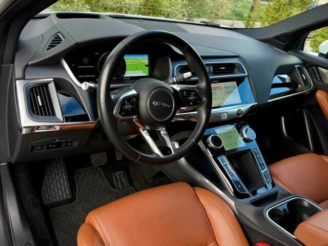 Белый Ягуар I-Pace, объемом двигателя 0 л и пробегом 37 тыс. км за 28900 $, фото 14 на Automoto.ua