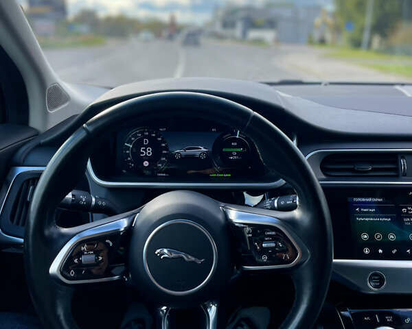Белый Ягуар I-Pace, объемом двигателя 0 л и пробегом 96 тыс. км за 24700 $, фото 24 на Automoto.ua