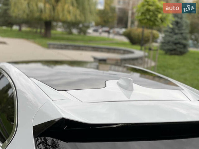 Білий Ягуар I-Pace, об'ємом двигуна 0 л та пробігом 64 тис. км за 24900 $, фото 34 на Automoto.ua