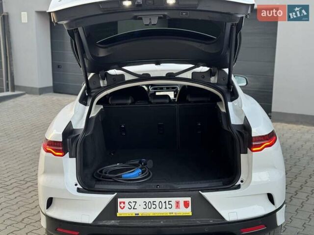 Білий Ягуар I-Pace, об'ємом двигуна 0 л та пробігом 117 тис. км за 24990 $, фото 51 на Automoto.ua