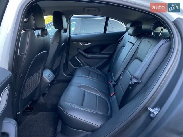 Белый Ягуар I-Pace, объемом двигателя 0 л и пробегом 24 тыс. км за 30700 $, фото 80 на Automoto.ua