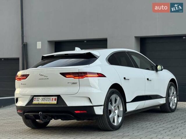 Белый Ягуар I-Pace, объемом двигателя 0 л и пробегом 117 тыс. км за 24990 $, фото 33 на Automoto.ua