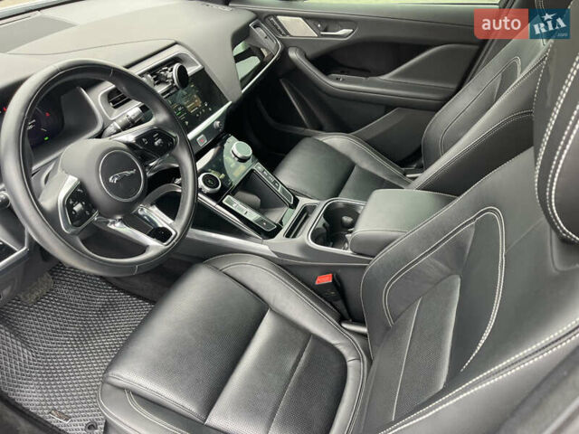 Білий Ягуар I-Pace, об'ємом двигуна 0 л та пробігом 55 тис. км за 28000 $, фото 23 на Automoto.ua