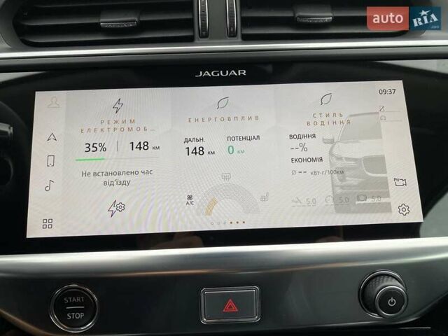 Белый Ягуар I-Pace, объемом двигателя 0 л и пробегом 24 тыс. км за 30700 $, фото 56 на Automoto.ua