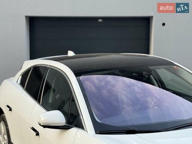 Білий Ягуар I-Pace, об'ємом двигуна 0 л та пробігом 117 тис. км за 24990 $, фото 11 на Automoto.ua