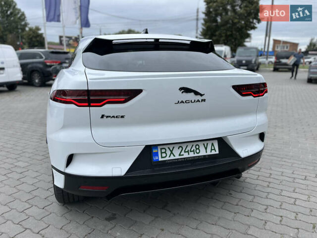 Белый Ягуар I-Pace, объемом двигателя 0 л и пробегом 58 тыс. км за 26500 $, фото 5 на Automoto.ua