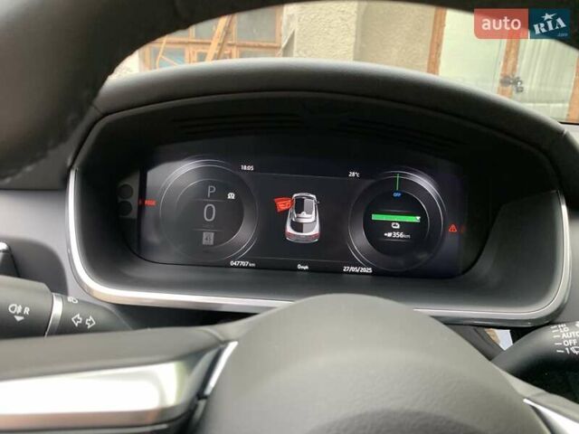 Белый Ягуар I-Pace, объемом двигателя 0 л и пробегом 47 тыс. км за 27800 $, фото 5 на Automoto.ua
